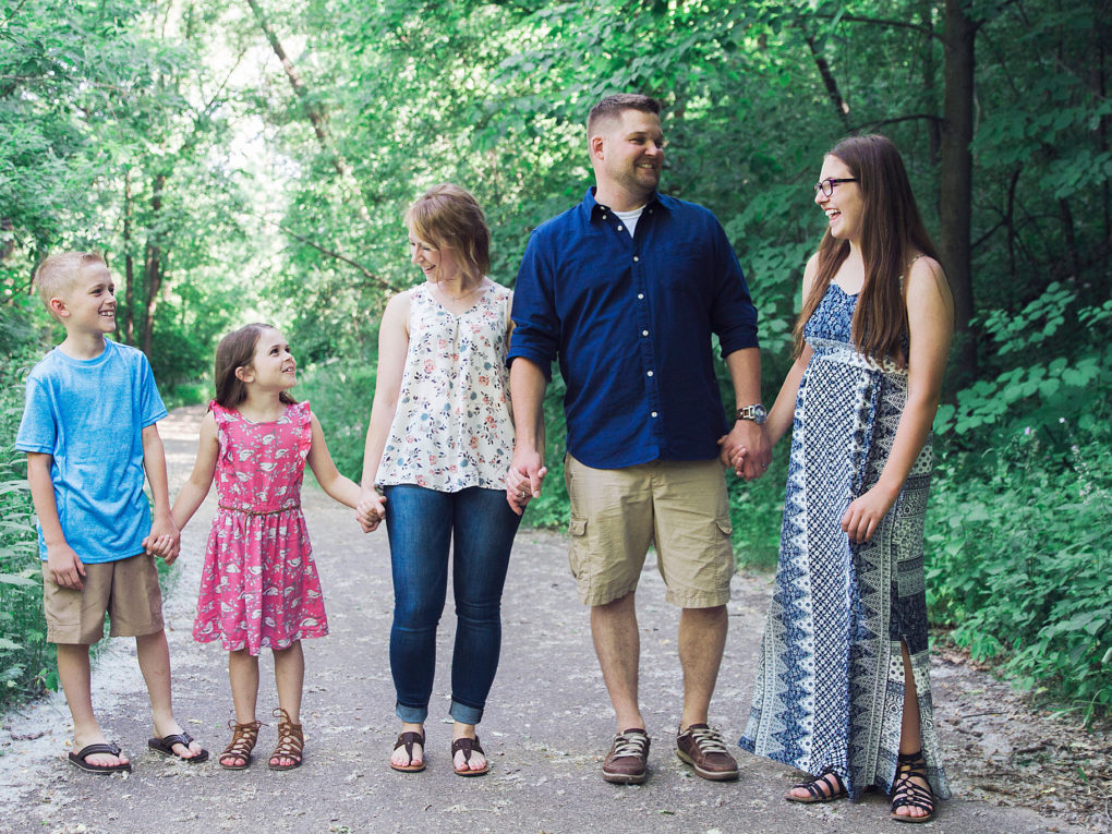 Family photo sessions river falls wisconsin